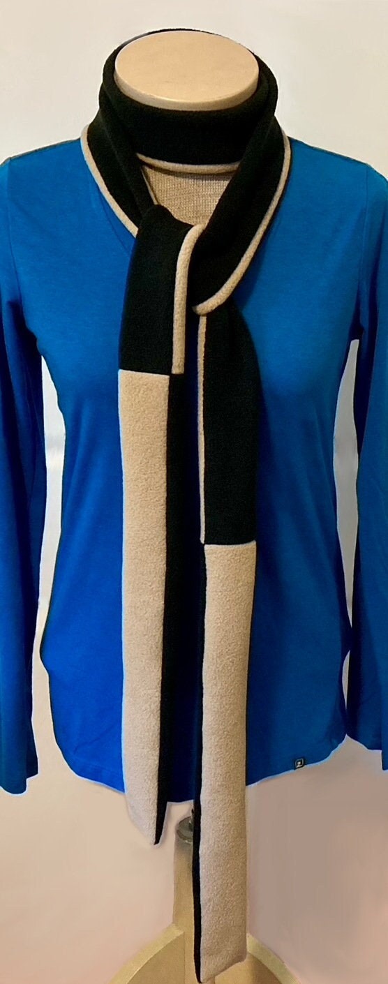 Skinny Fleece Scarf with Beige and Black Reversible Design