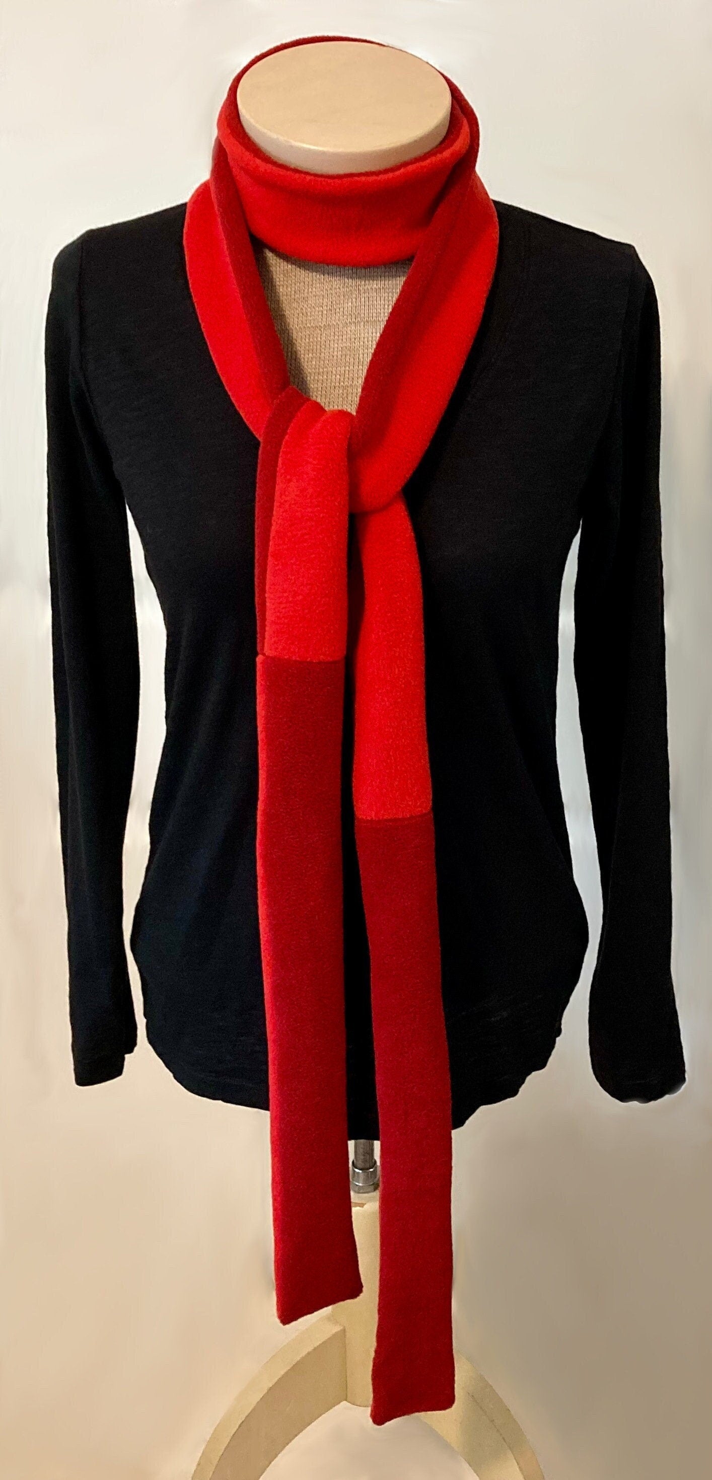 Skinny Fleece Scarf with Red Two Tone Design