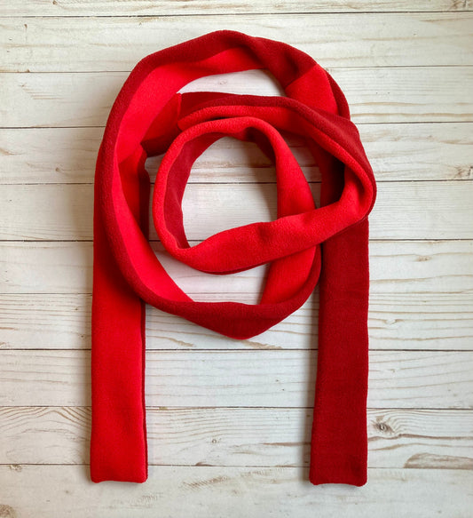 Skinny Fleece Scarf with Red Two Tone Design