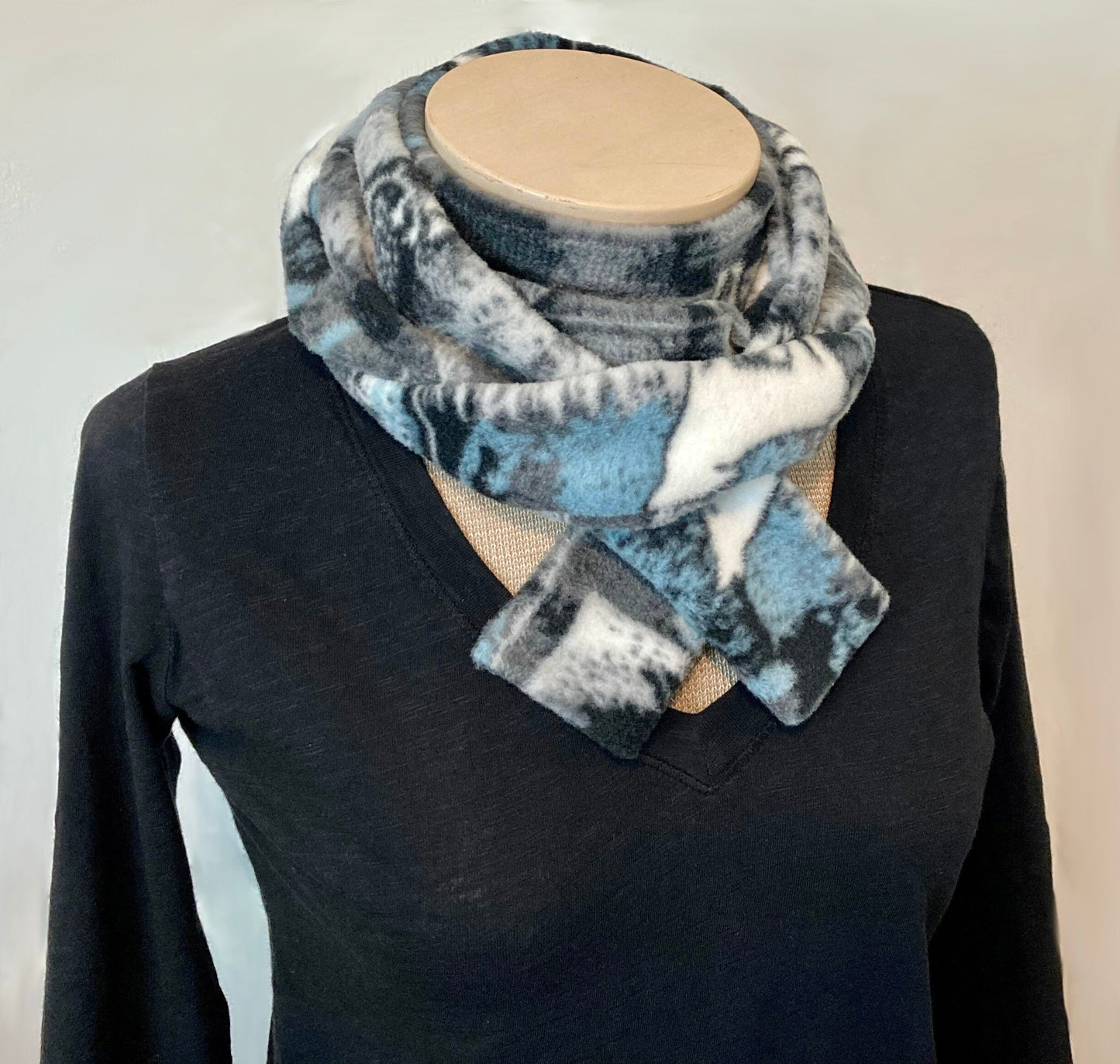 Skinny Fleece Scarf with Gray Abstract Nature Design